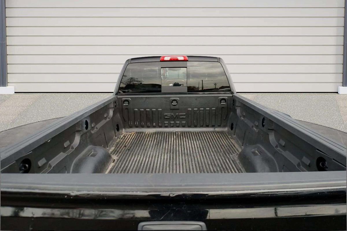 Used 2016 Chevrolet Silverado 2500 LTZ w/ Duramax Plus Package image 10