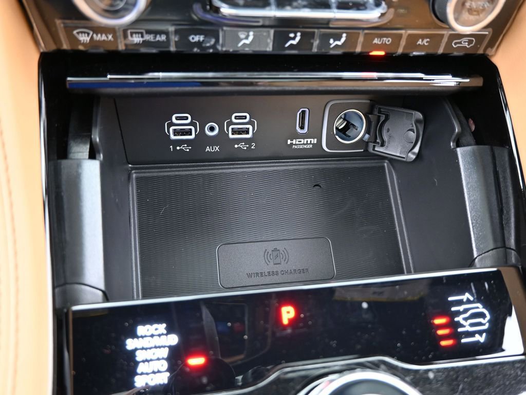 New 2025 Jeep Grand Cherokee Summit image 21