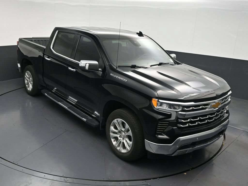 Used 2022 Chevrolet Silverado 1500 LTZ RWD image 22