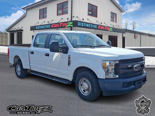 Used 2018 Ford F250 XL image 1