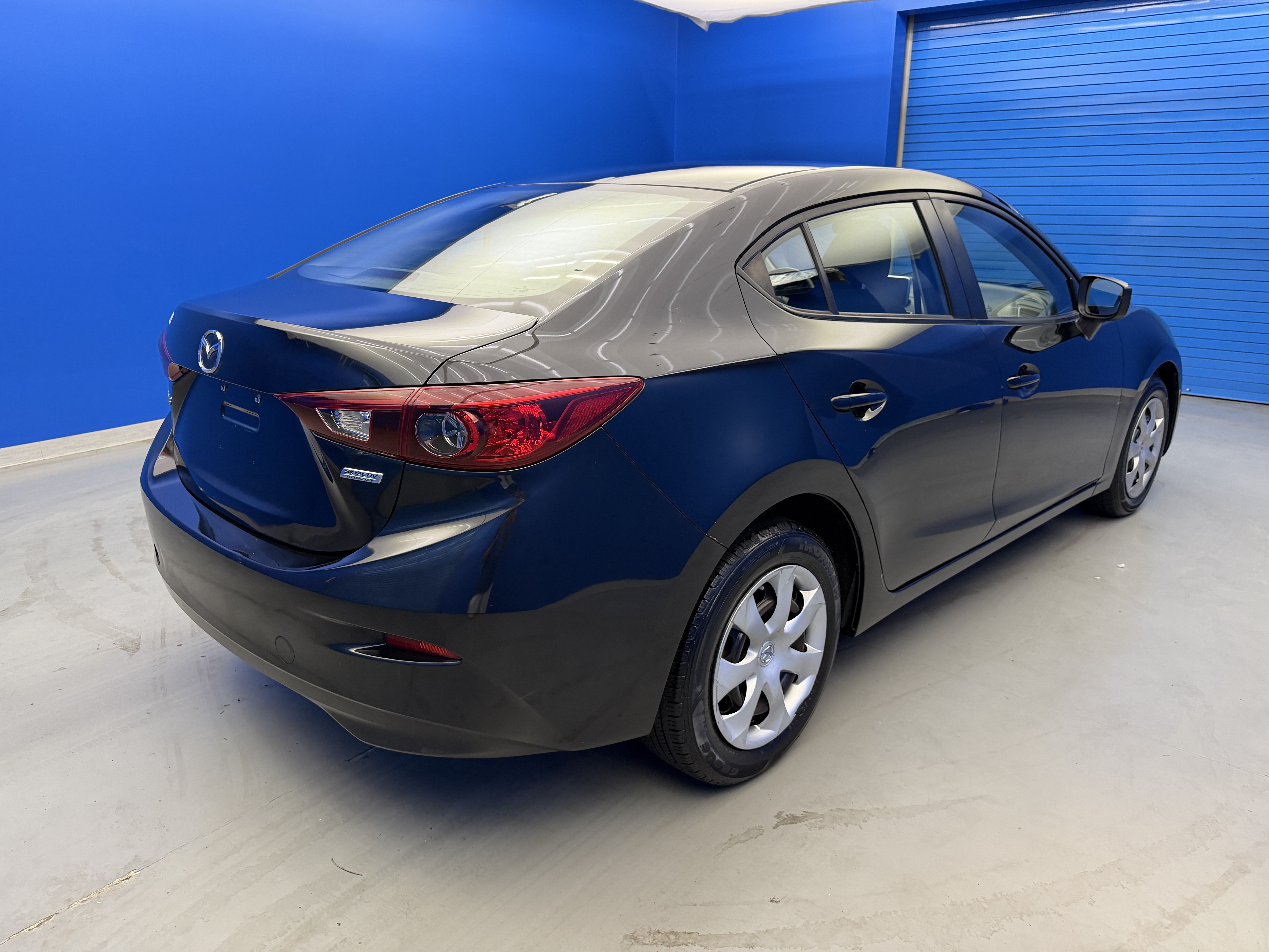 Used 2015 MAZDA MAZDA3 i Sport FWD image 7