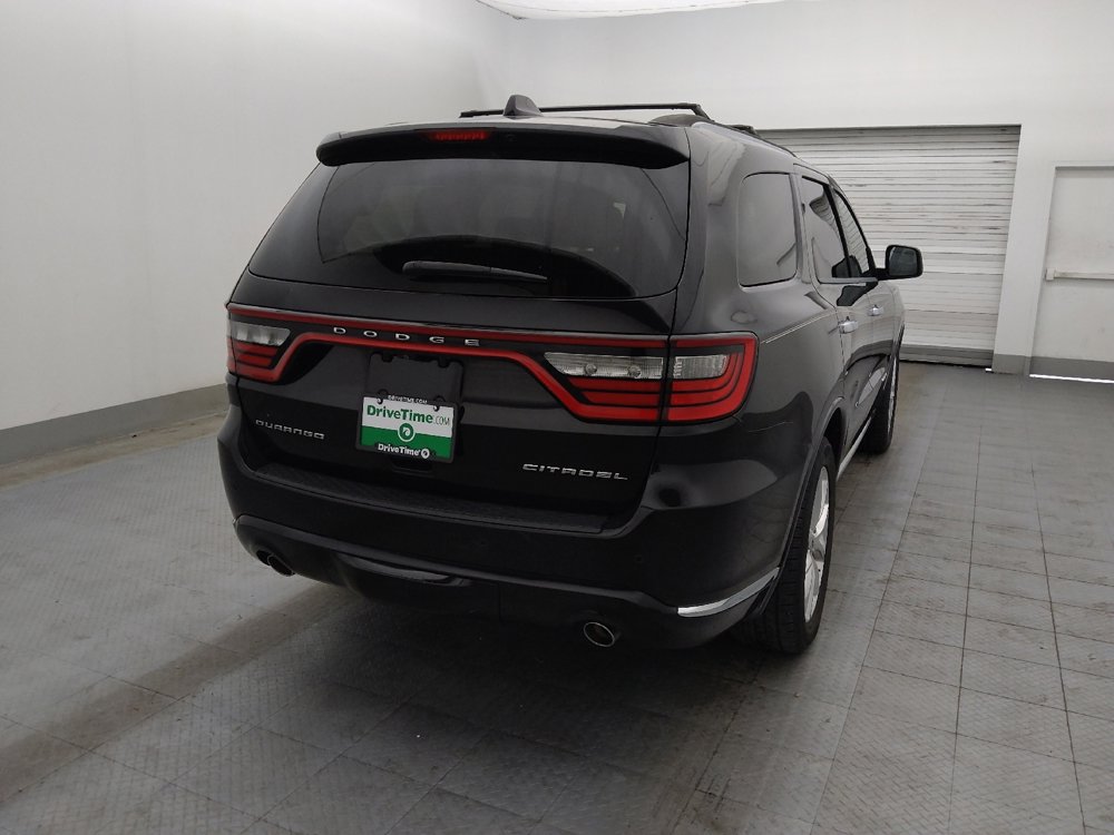 Used 2019 Dodge Durango Citadel w/ Technology Group RWD image 9