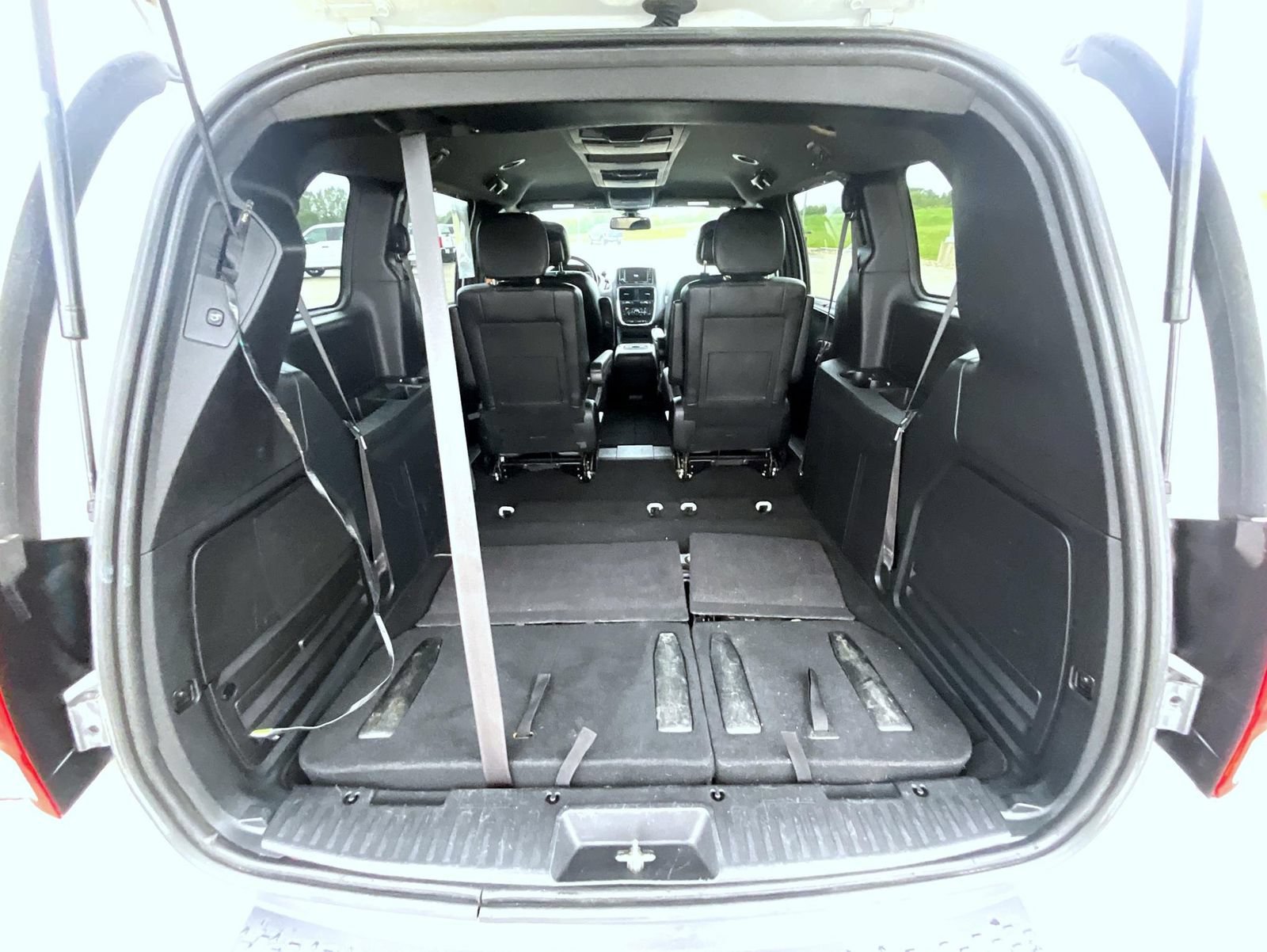 Used 2018 Dodge Grand Caravan GT FWD image 22