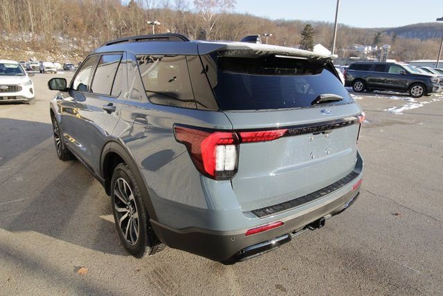 New 2026 Ford Explorer ST-Line image 12
