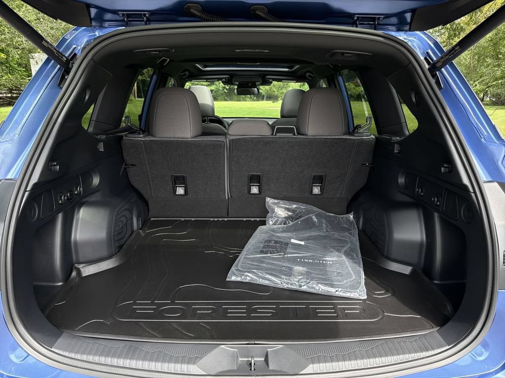 Used 2026 Subaru Forester Premium AWD/4WD image 27
