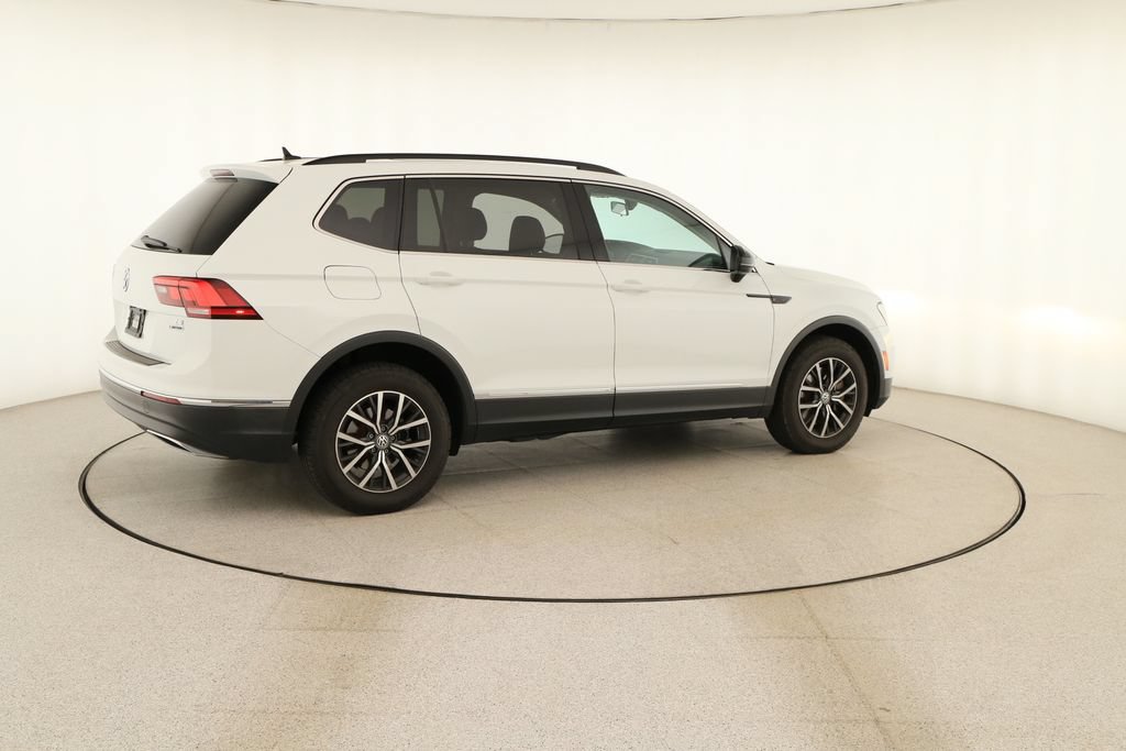 Used 2018 Volkswagen Tiguan SE w/ Panoramic Sunroof Package AWD/4WD image 7