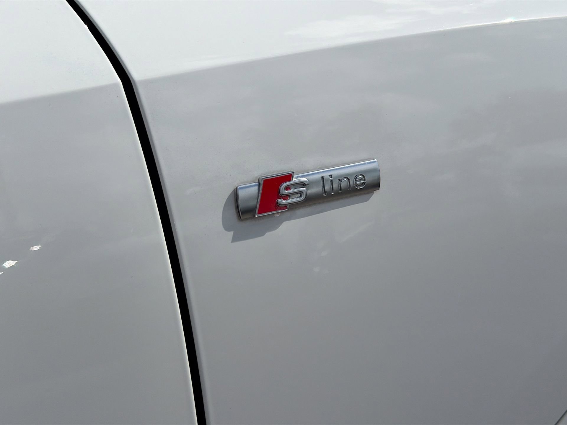 Used 2020 Audi Q3 2.0T Premium image 12