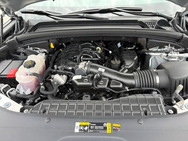 Used 2023 Jeep Grand Cherokee L Laredo AWD/4WD image 30