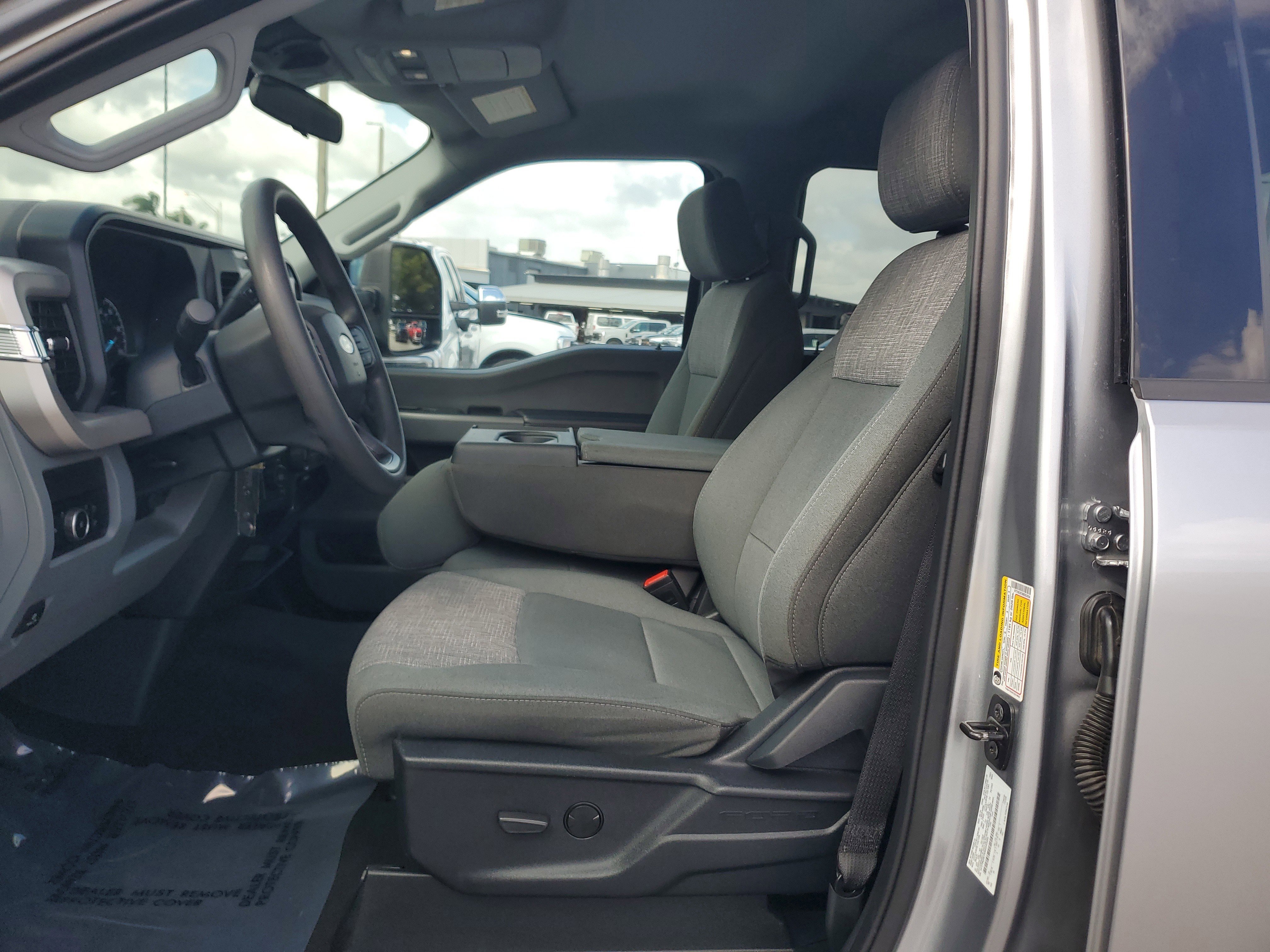 Certified 2024 Ford F250 XLT image 11