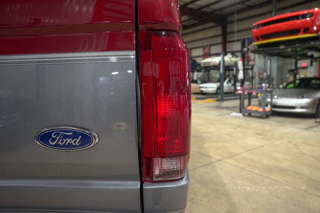 Used 1997 Ford F250 2WD Regular Cab Heavy Duty image 31