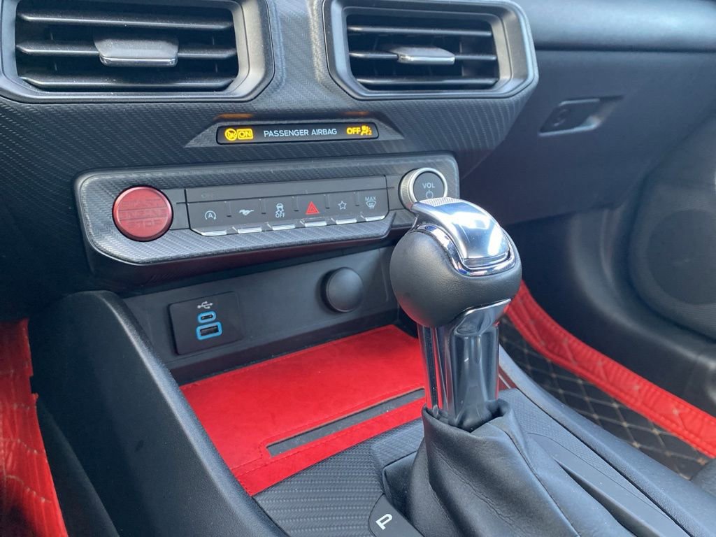 Used 2024 Ford Mustang EcoBoost image 12