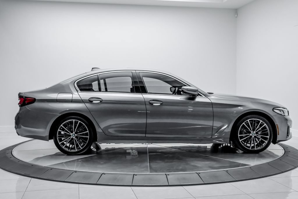 Used 2023 BMW 530i w/ Premium Package RWD image 5