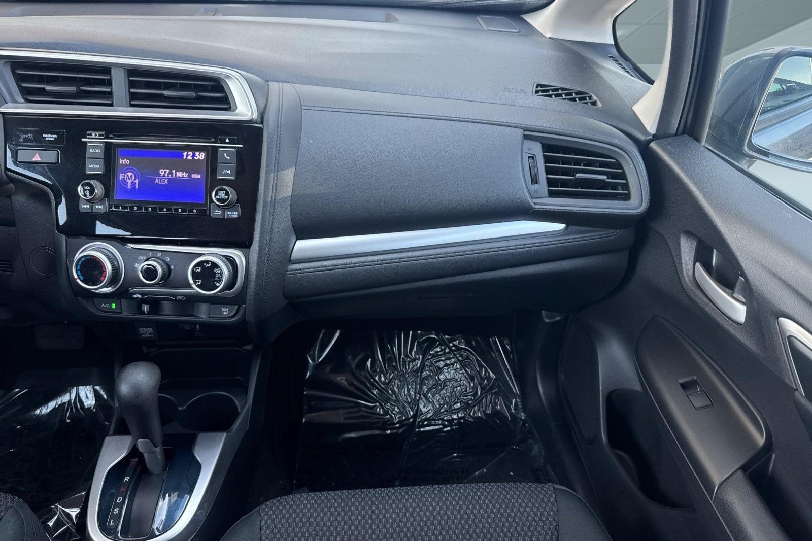 Used 2019 Honda Fit LX image 30