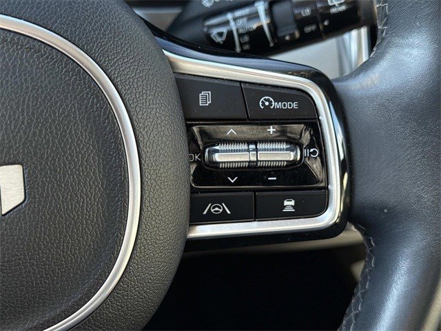 Used 2023 Kia Sorento SX image 24