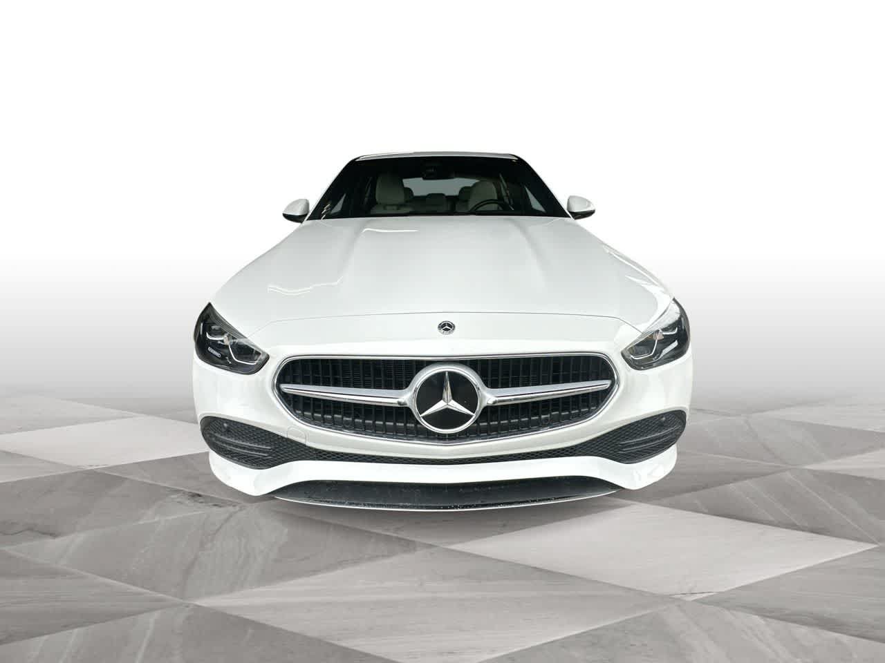 Used 2024 Mercedes-Benz C 300 Sedan image 3