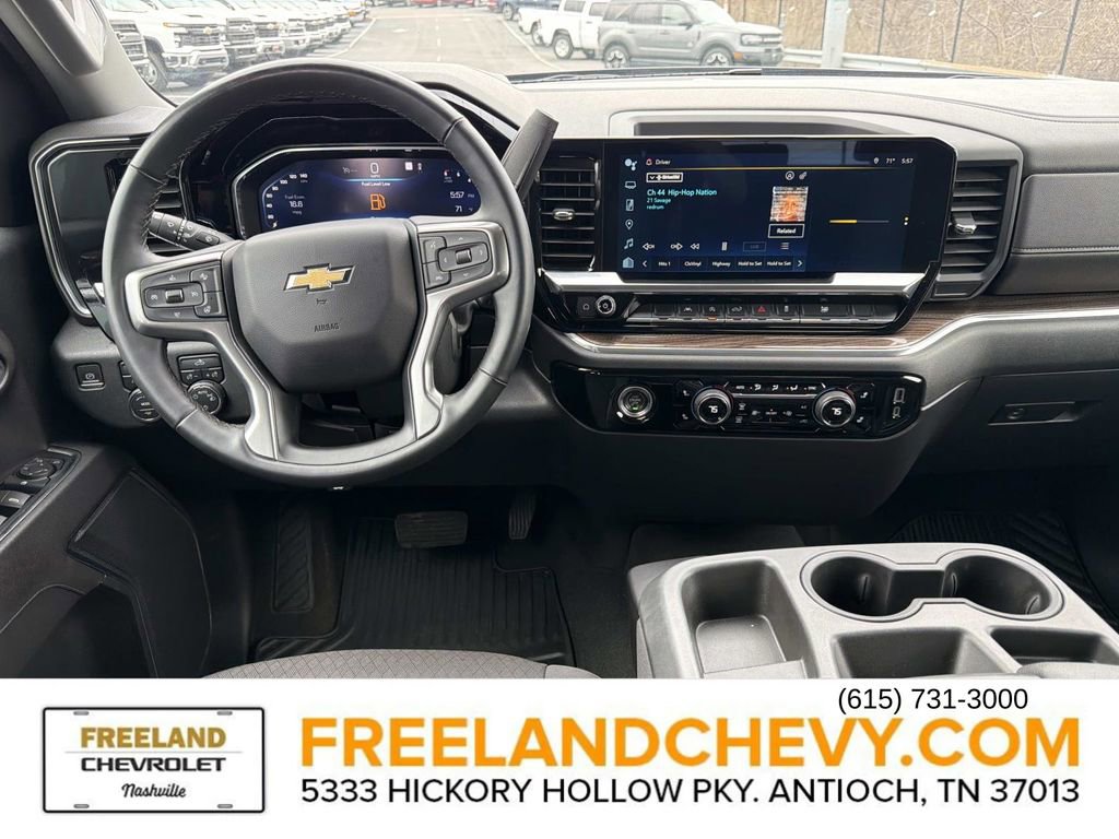 Used 2023 Chevrolet Silverado 1500 LT image 19