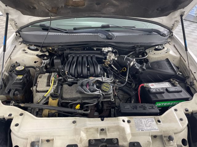 Used 2003 Ford Taurus SES FWD image 19