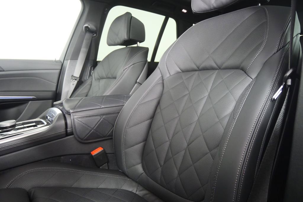 Certified 2026 BMW X5 xDrive40i image 10