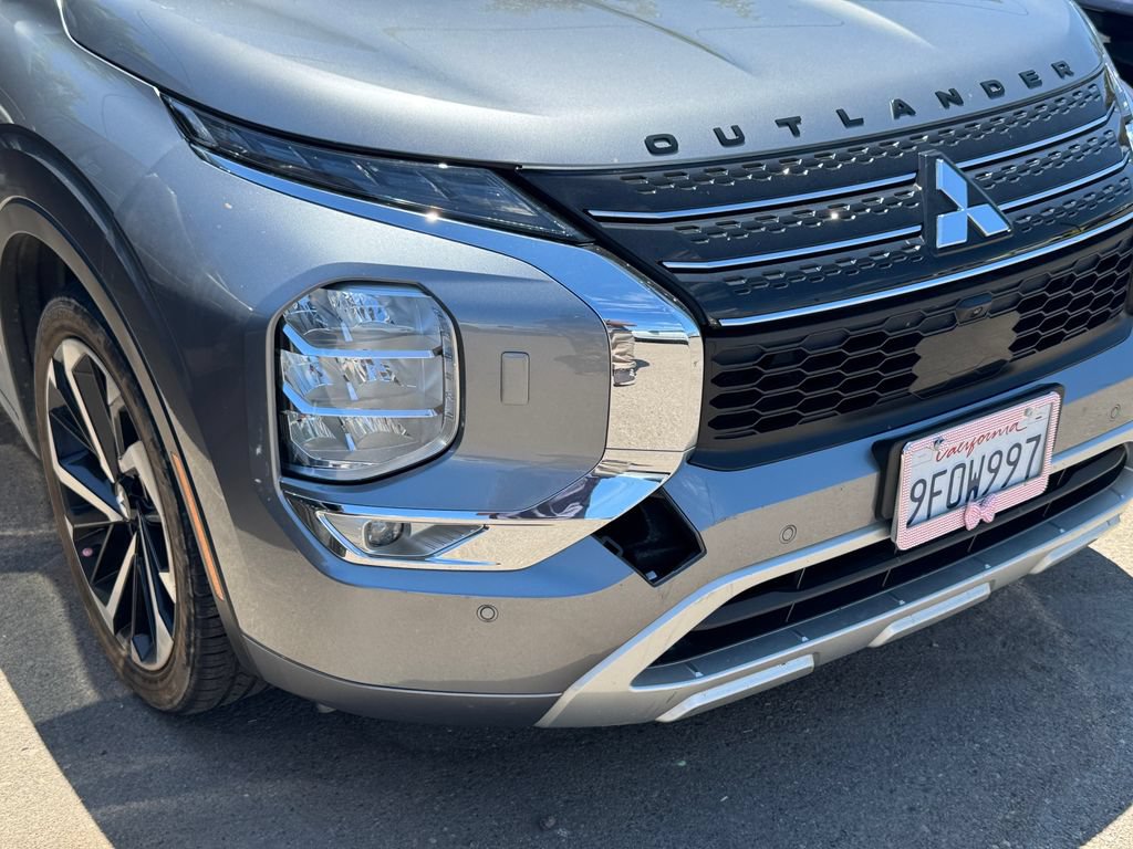 Used 2023 Mitsubishi Outlander SEL AWD/4WD image 15