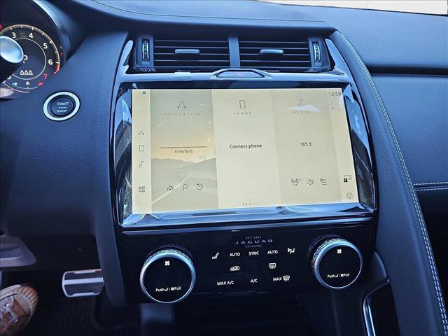 New 2024 Jaguar E-PACE R-Dynamic SE image 21