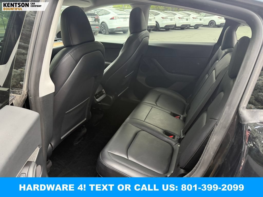 Used 2023 Tesla Model Y Performance AWD/4WD image 32