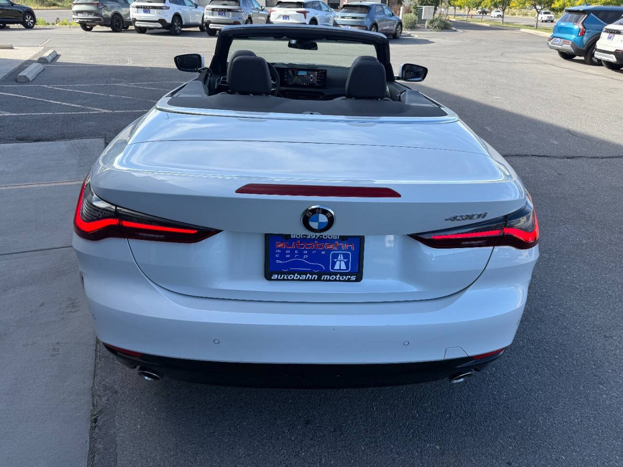 Used 2025 BMW 430i Convertible w/ Premium Package RWD image 6