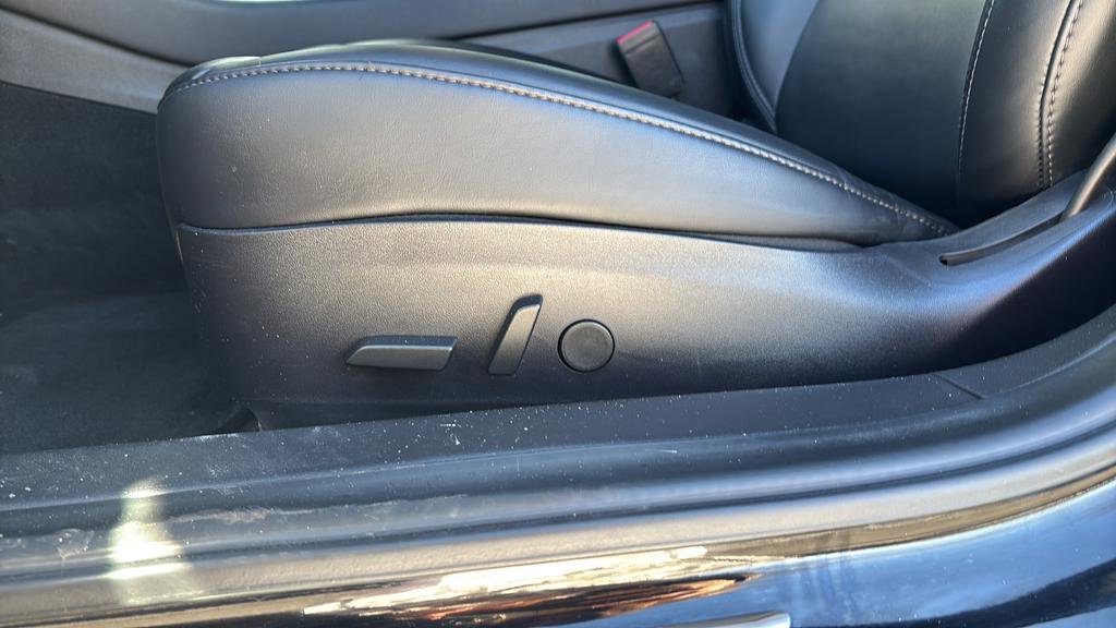 Used 2020 Tesla Model 3 Standard Range Plus image 13