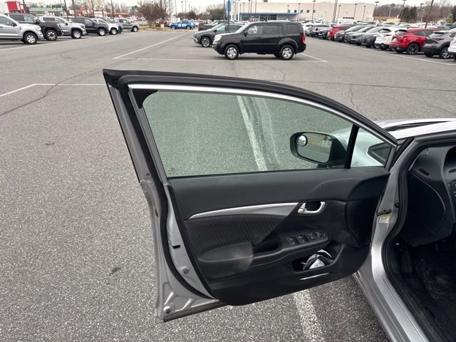 Used 2015 Honda Civic EX image 10