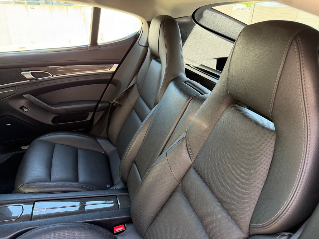 Used 2012 Porsche Panamera S RWD image 21