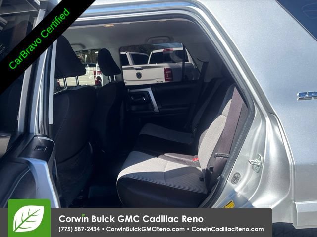 Used 2018 Toyota 4Runner SR5 AWD/4WD image 30
