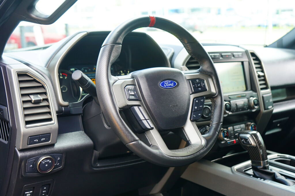 Used 2019 Ford F150 Raptor w/ Equipment Group 802A Luxury image 11