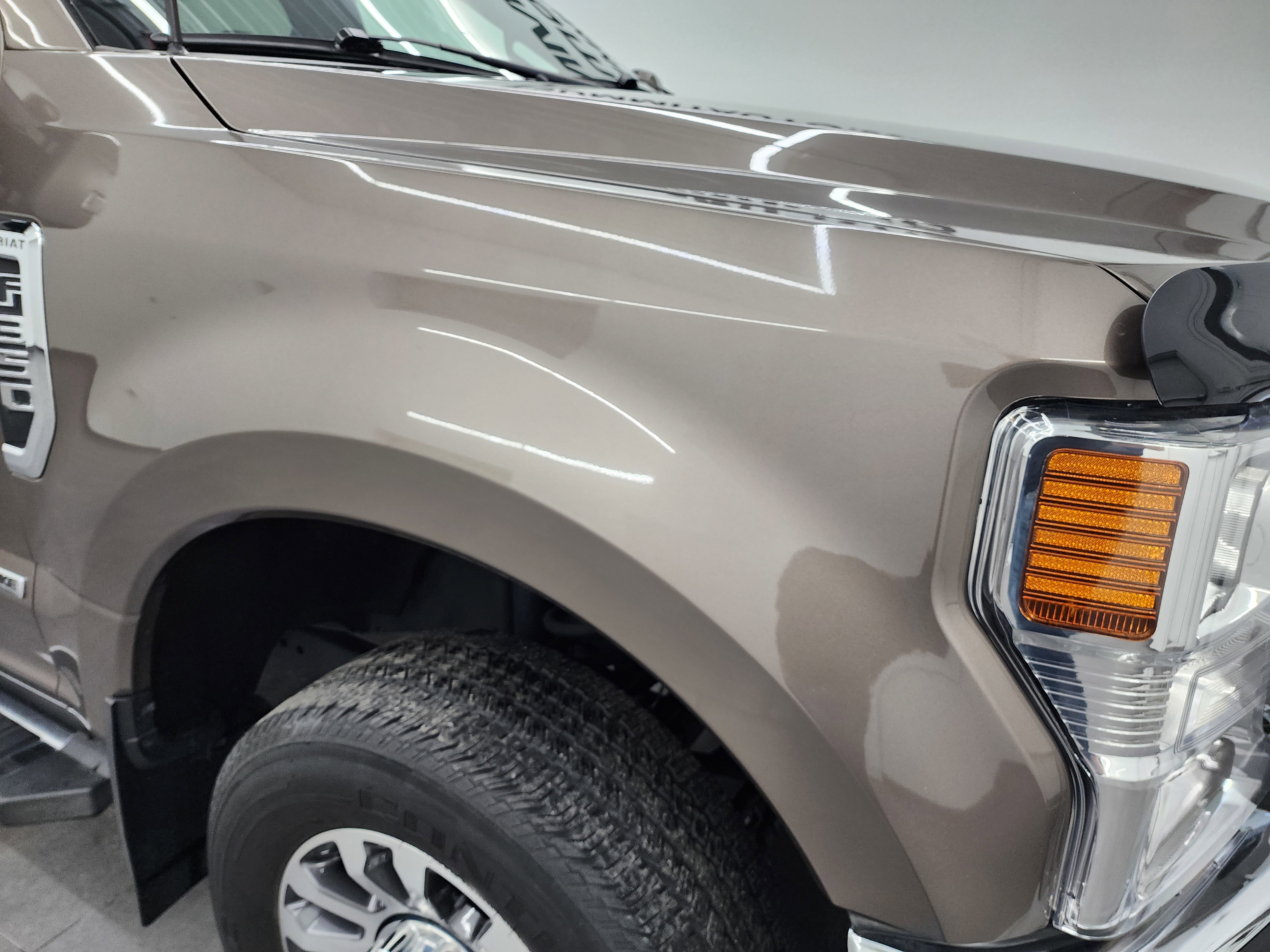 Used 2022 Ford F350 Lariat image 24