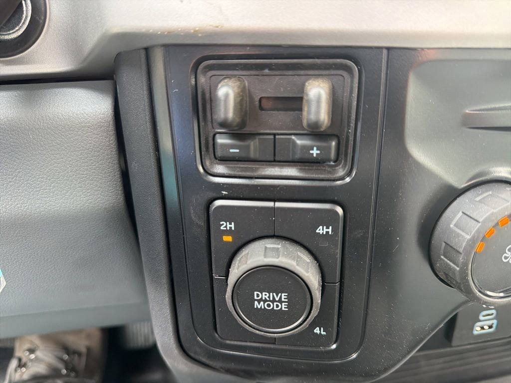 New 2026 Ford F550 4x4 Regular Cab Super Duty image 16