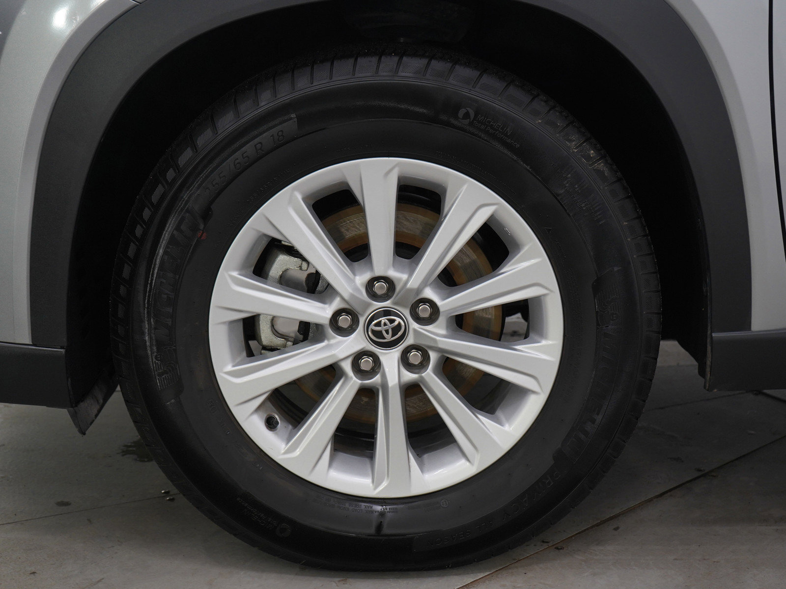 Used 2025 Toyota Grand Highlander AWD image 30