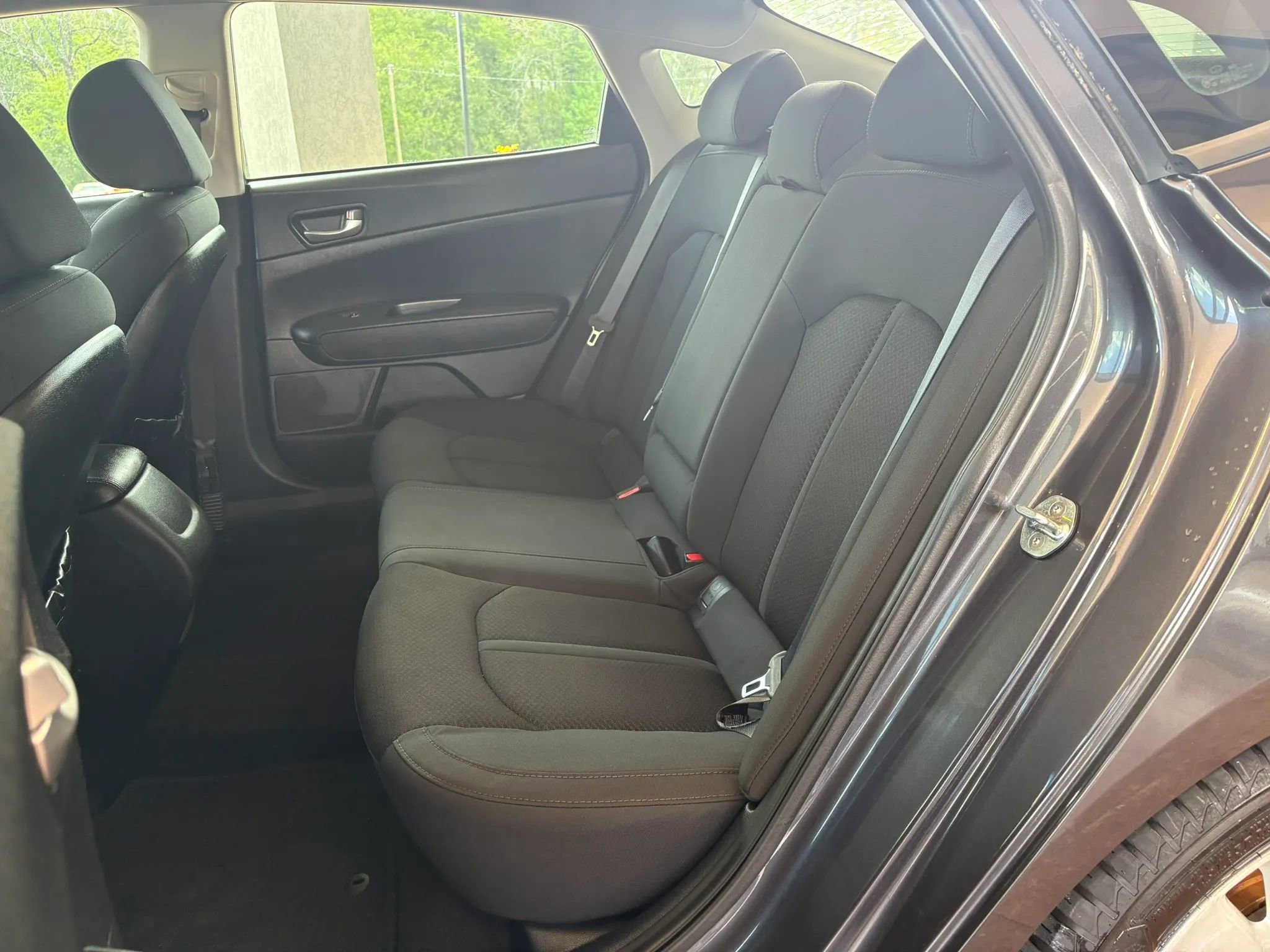 Used 2017 Kia Optima LX image 21