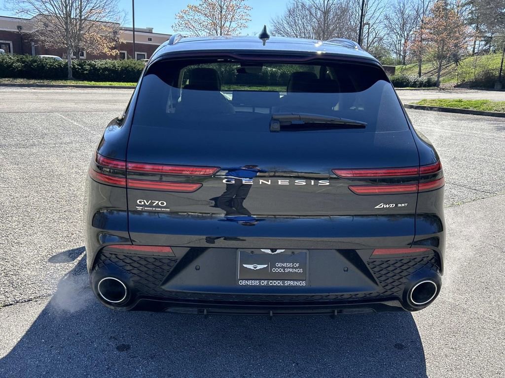 Used 2025 Genesis GV70 3.5T Sport w/ Sport Prestige Package image 6