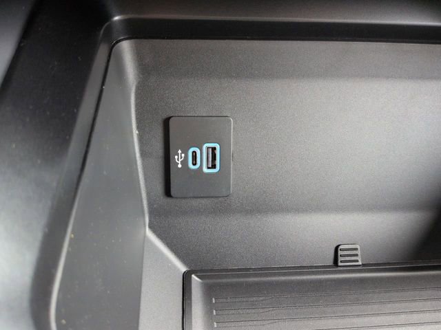 New 2026 Ford F250 XLT w/ XLT Premium Package image 24