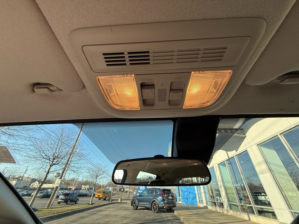 Used 2018 Honda Fit EX-L image 32