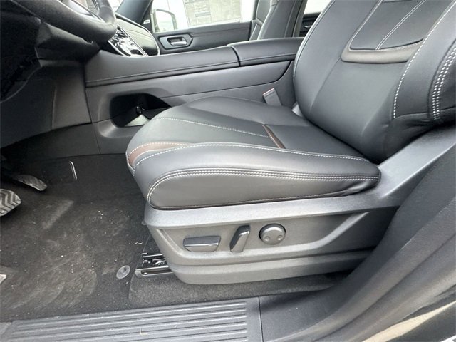 New 2026 Nissan Armada SL image 12