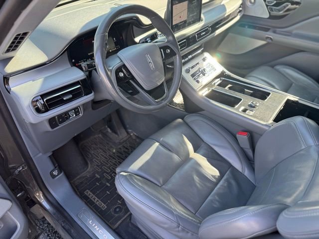 Used 2020 Lincoln Aviator Reserve w/ Equipment Group 202A image 17