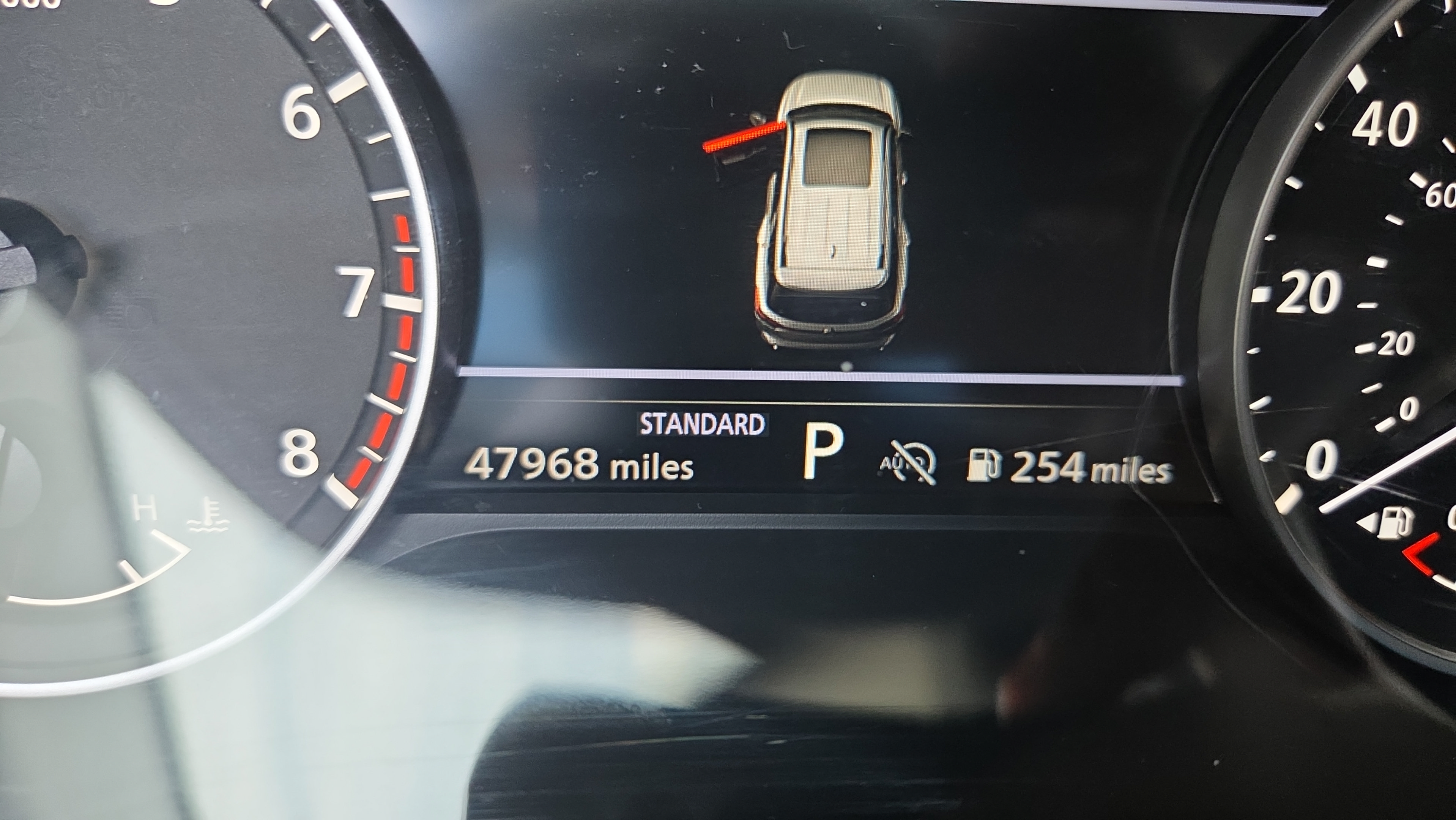 Used 2025 Nissan Pathfinder SV FWD image 26