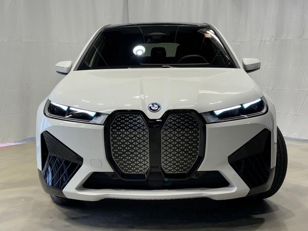 Used 2025 BMW iX xDrive50 w/ Sport Package video 2