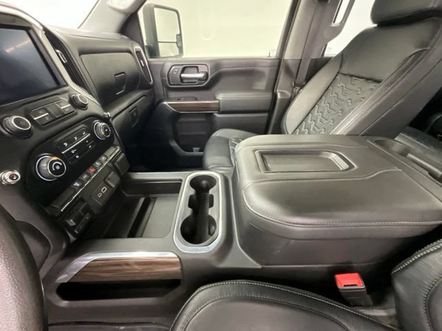 Used 2021 Chevrolet Silverado 2500 LT AWD/4WD image 18