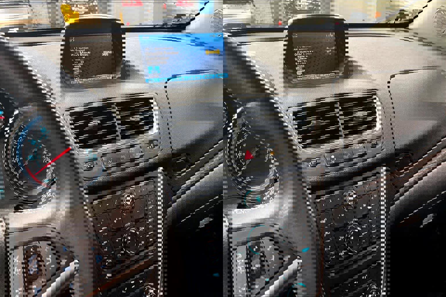 Used 2016 Buick Encore FWD image 6