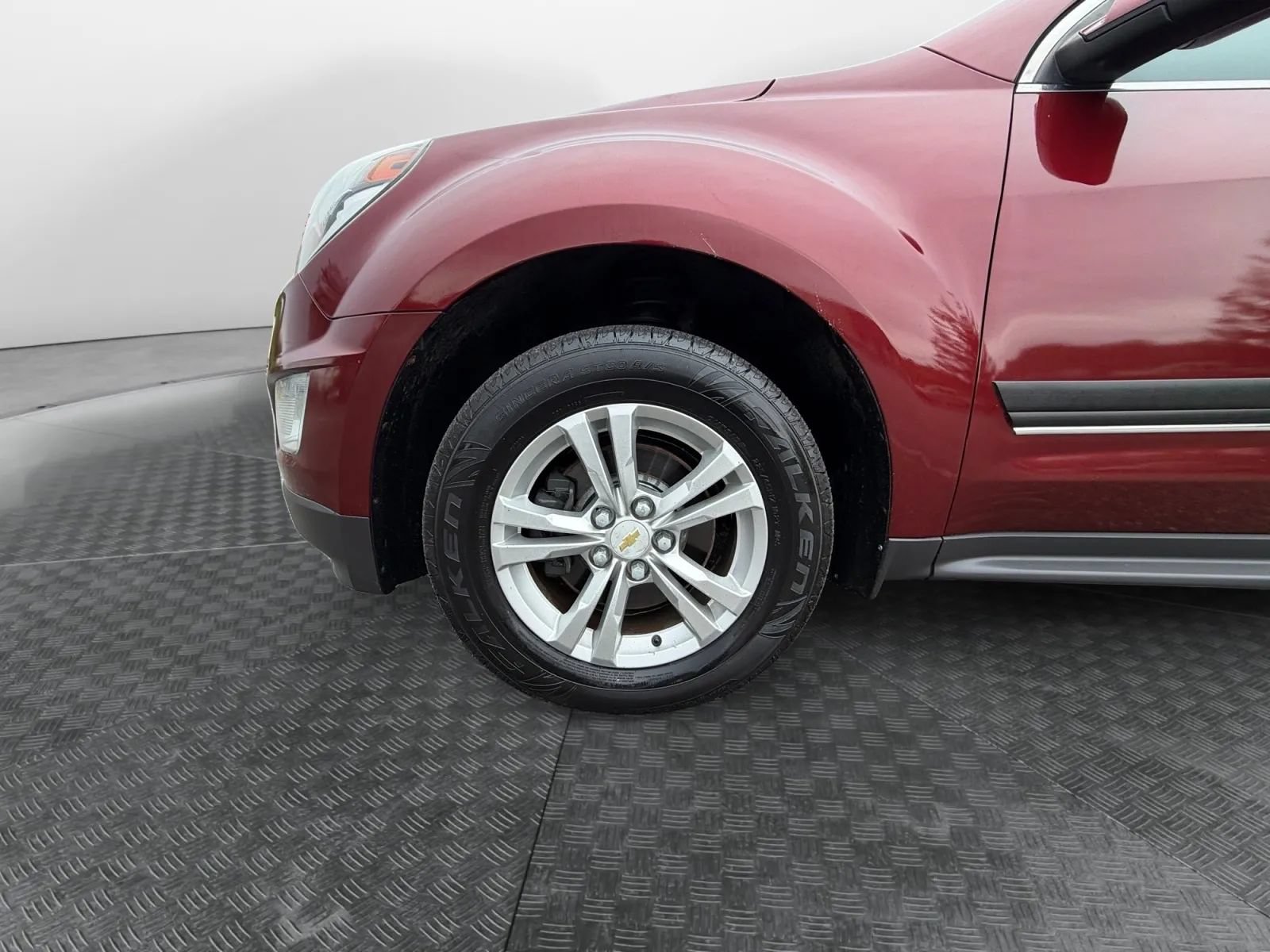 Used 2016 Chevrolet Equinox LT w/ Convenience Package AWD/4WD image 13