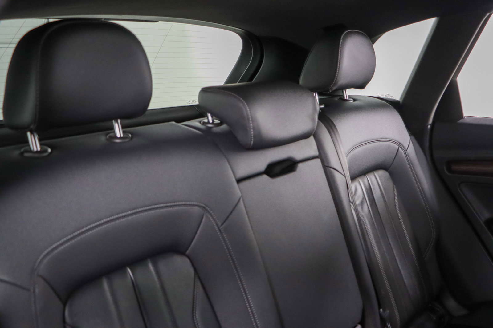 Used 2023 Audi Q5 2.0T Premium w/ Convenience Package image 27