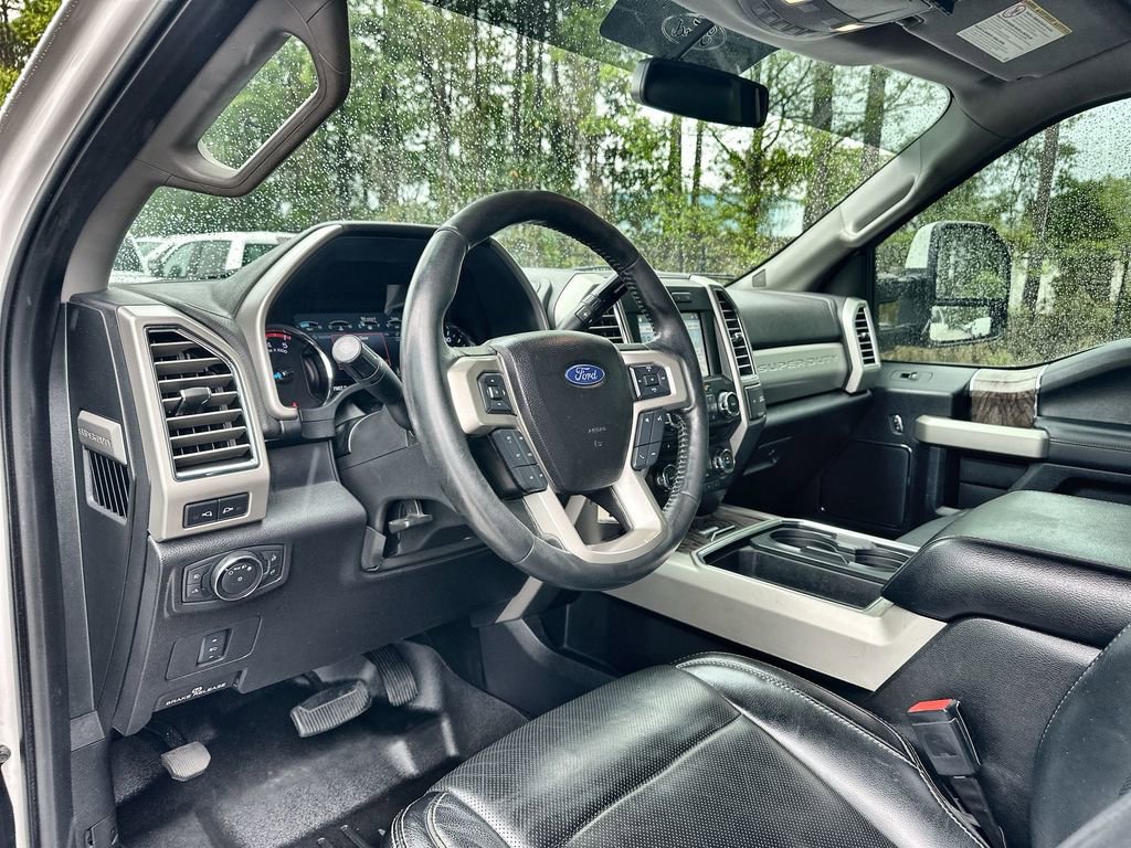 Used 2017 Ford F250 Lariat w/ Lariat Value Package image 10