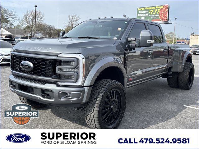 Used 2026 Ford F450 Platinum w/ FX4 Off-Road Package image 11