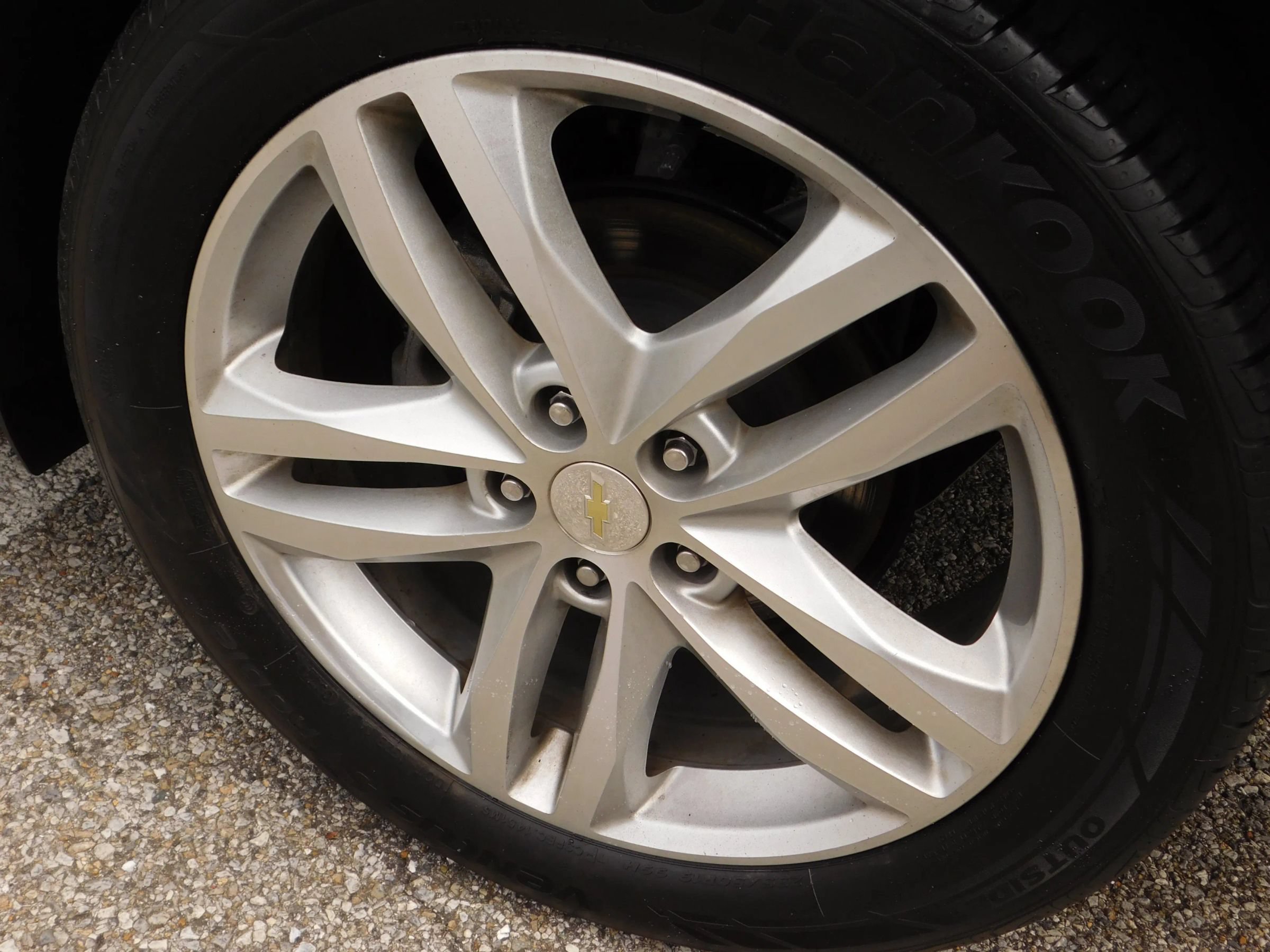Used 2020 Chevrolet Equinox Premier FWD image 9