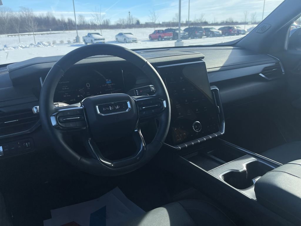 Used 2024 GMC Acadia AT4 w/ LPO, Floor Liner Package image 18